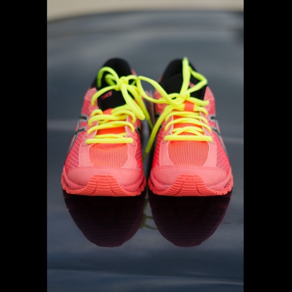 SOLD ASICS 7.5 Gel Quantum 360 CM Running Sneaker - Picture 2 of 8